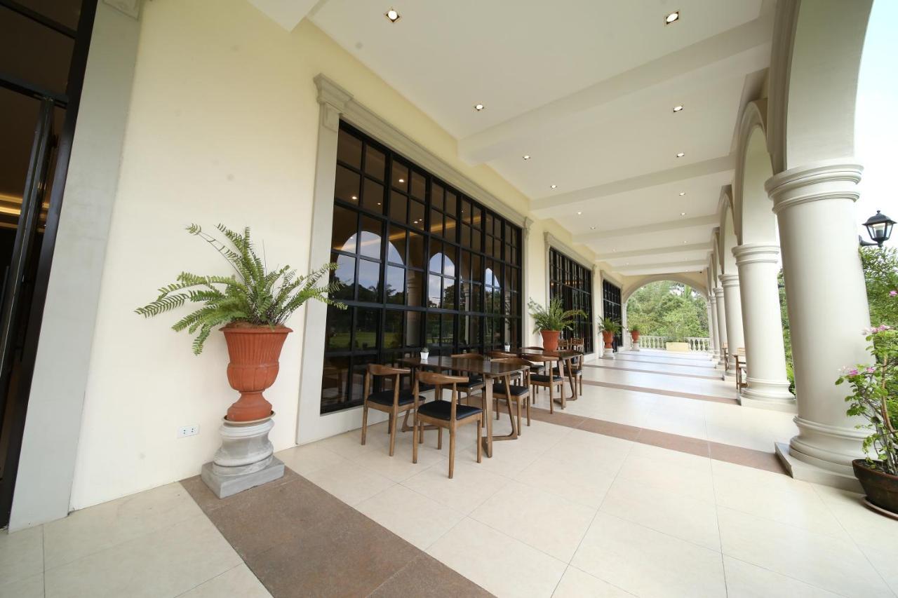 Via Appia Tagaytay Hotel Tagaytay City Exterior photo